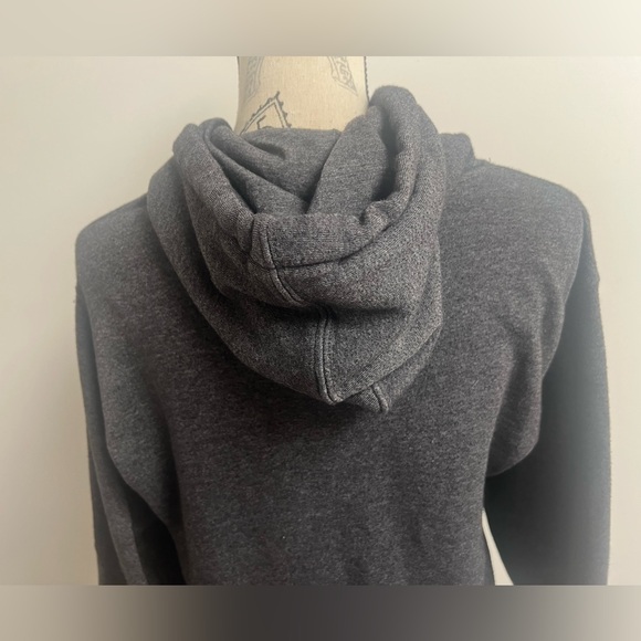 Y2K Gray California Hoodie! - Picture 6 of 13